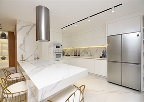 شقة فاخرة 4 + 1 في مجمع ألانيا المرموق