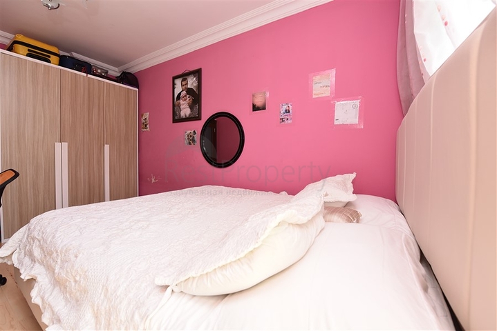 شقة 3+1 بالقرب من البحر في وسط ألانيا