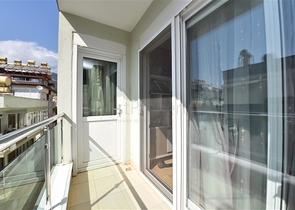 شقة 3+1 بالقرب من البحر في وسط ألانيا