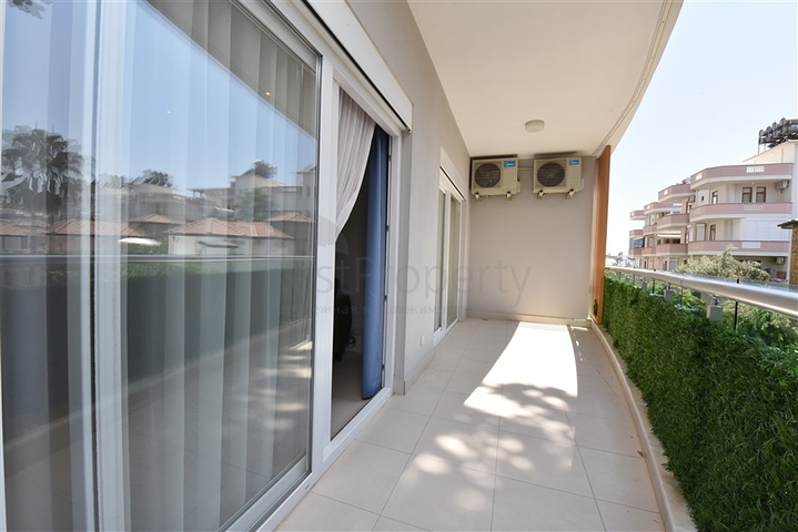 شقة واسعة في واحدة من أفضل المجمعات في أفسالار