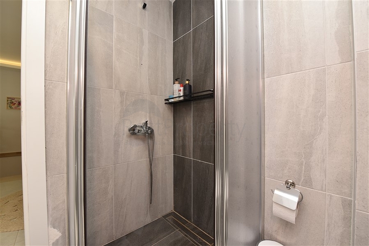 شقة دوبلكس واسعة في منطقة النخبة كارجيجاك