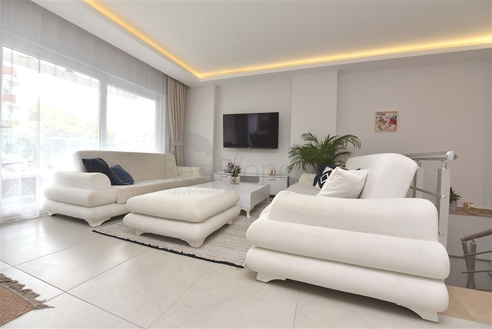 شقة دوبلكس واسعة في منطقة النخبة كارجيجاك