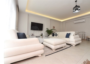 شقة دوبلكس واسعة في منطقة النخبة كارجيجاك