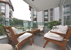 شقة دوبلكس واسعة في منطقة النخبة كارجيجاك