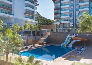 شقة دوبلكس واسعة في منطقة النخبة كارجيجاك