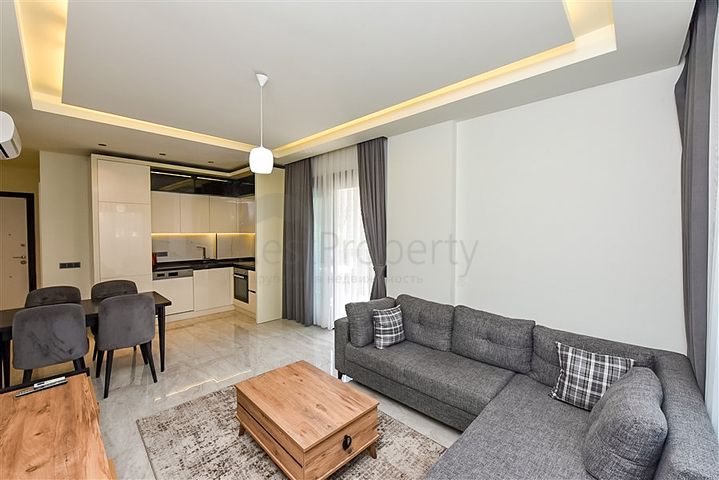 شقة بغرفتي نوم للإيجار 300 متر من شاطئ كليوباترا