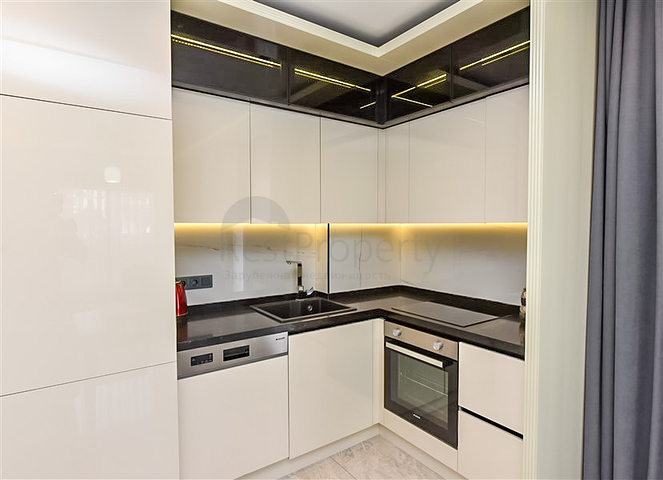 شقة بغرفتي نوم للإيجار 300 متر من شاطئ كليوباترا