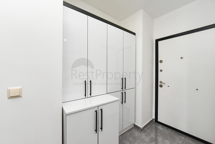 شقة في مجمع جديد 1 + 1 في حي أفسالار