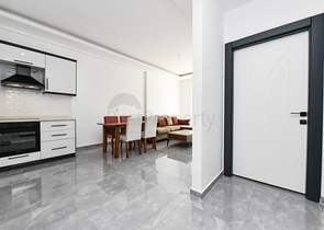 شقة في مجمع جديد 1 + 1 في حي أفسالار