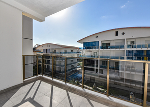 شقة في مجمع جديد 1 + 1 في حي أفسالار