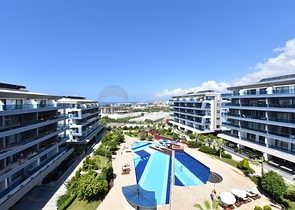 شقة في مجمع النخبة 1 + 1 في منطقة كارجيجاك