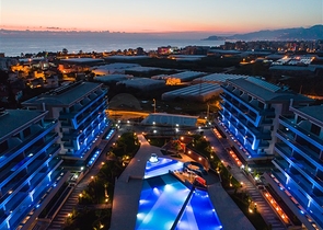 شقة في مجمع النخبة 1 + 1 في منطقة كارجيجاك