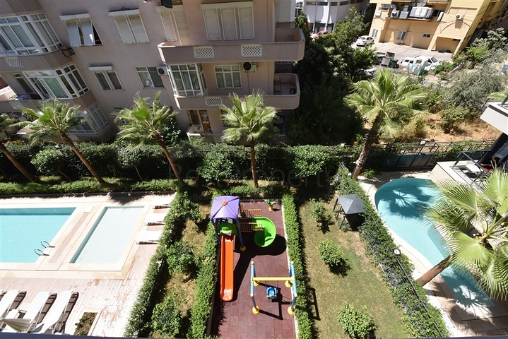 الإيجار في وسط ألانيا على بعد 5 دقائق فقط من البحر