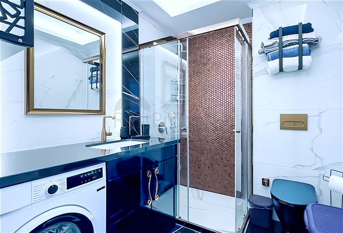 شقة مفروشة 1 + 1 في مجمع حديث جديد في وسط ألانيا