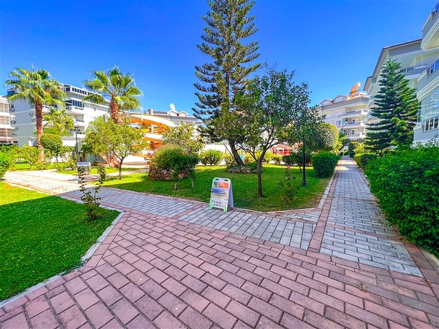 شقة فسيحة 2 + 1 في وسط منطقة أوبا