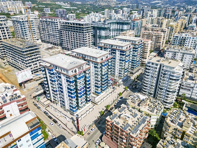 شقة فسيحة 2 + 1 في مجمع جديد في منطقة محمودلار