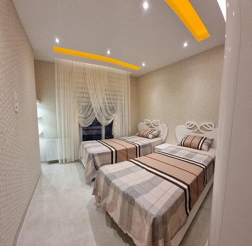 شقة فسيحة 2 + 1 في مجمع جديد في منطقة محمودلار