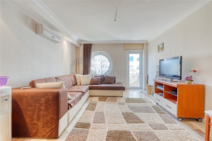 شقة غرفتين وصالة -طابق مرتفع -مجمع يضم كافة الخدمات -في مهموتلار / الانيا 