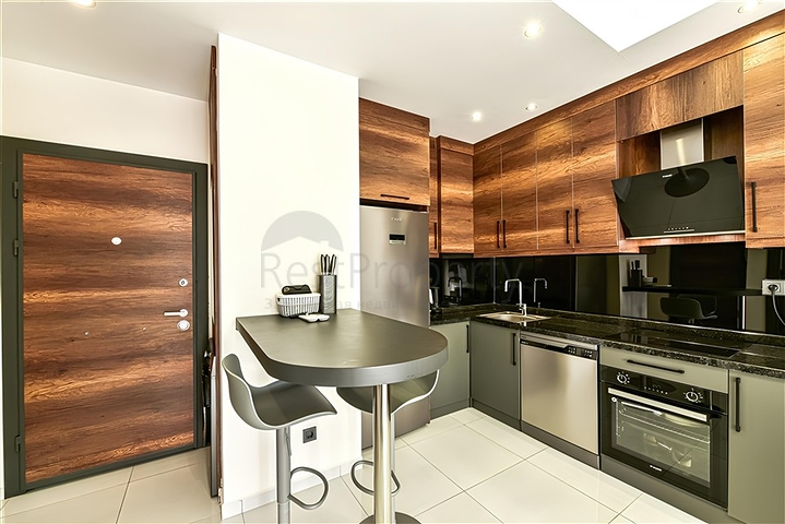 شقة 1+1 في واحدة من أفضل المجمعات في منطقة محمودلار