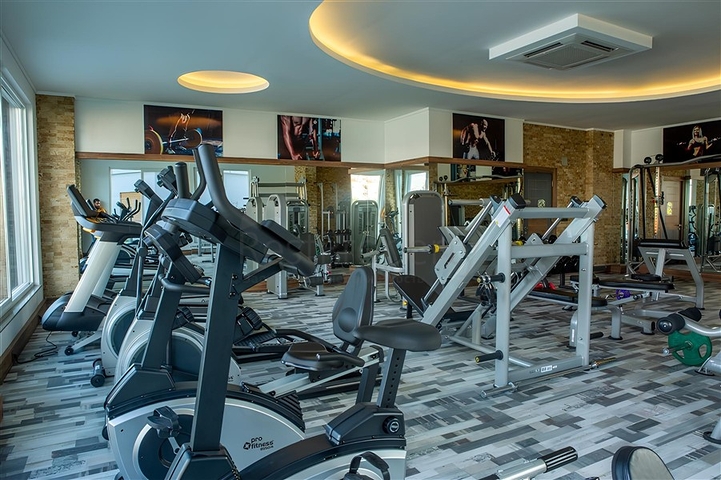 شقة عائلية -تصميم 3 غرف وصالة -مجمع فاخر -في اوبا / الانيا 