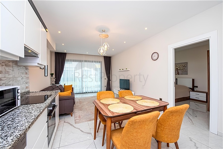 شقة 1+1 في قلب ألانيا 