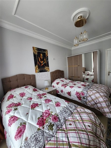 شقة عائلية غرفتين وصالة -مفروشة -في محمودلار / الانيا 