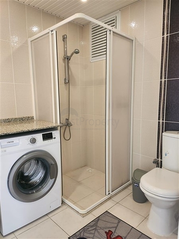 شقة عائلية غرفتين وصالة -مفروشة -في محمودلار / الانيا 