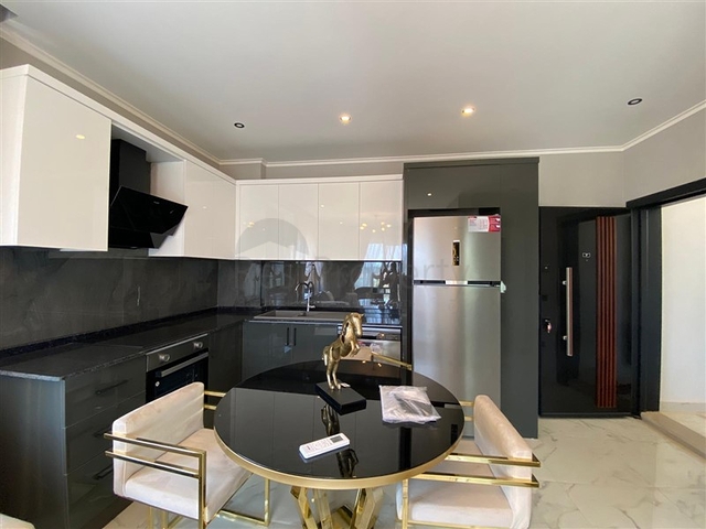 شقة 1+1 في مجمع جديد في منطقة أوبا