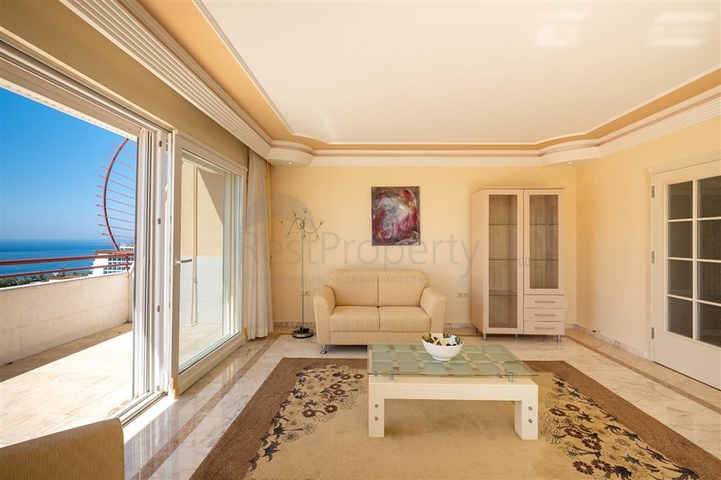 بنتهاوس 3 + 2 في منطقة محمودلار