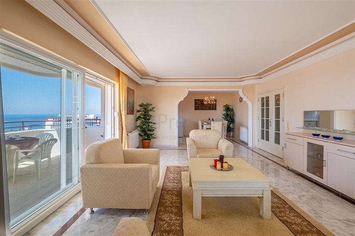 بنتهاوس 3 + 2 في منطقة محمودلار