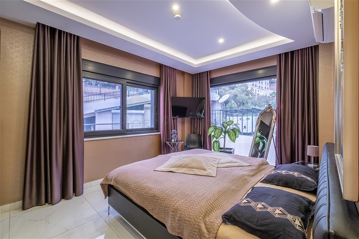 شقة فسيحة 3 + 1 في وسط ألانيا