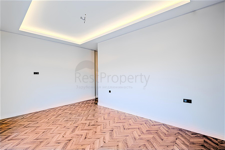 بنتهاوس 3+1 في مجمع جديد على الساحل الأول في ألانيا