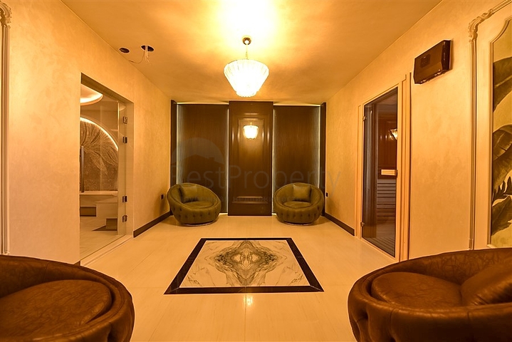 بنتهاوس 3+1 في مجمع جديد على الساحل الأول في ألانيا