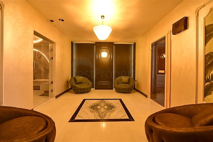 2 + 1 بنتهاوس 20 متر من البحر في وسط ألانيا