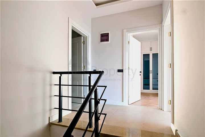 2 + 1 بنتهاوس 20 متر من البحر في وسط ألانيا