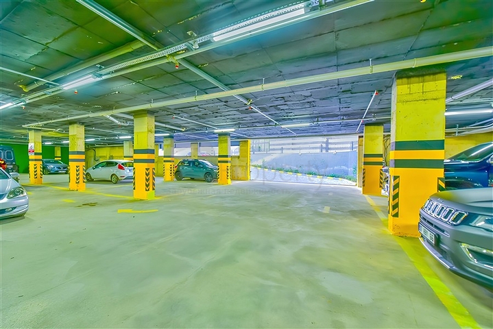 بنتهاوس من ثلاث غرف نوم في مجمع جديد مطل على البحر