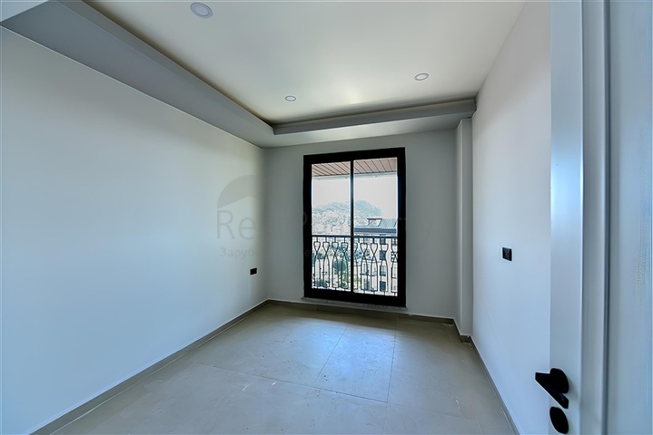 بنتهاوس من ثلاث غرف نوم في مجمع جديد مطل على البحر