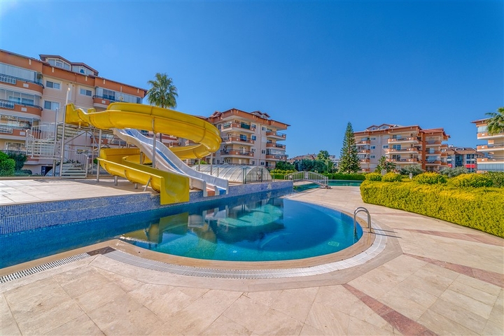 شقة 2 + 1 في مجمع مع بنية تحتية في منطقة أوبا