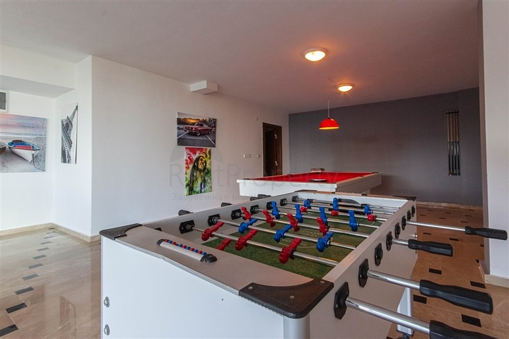 اطلالة بحر - دوبلكس فاخرة ضمن مجمع انيق - كارجيجاك / الانيا  