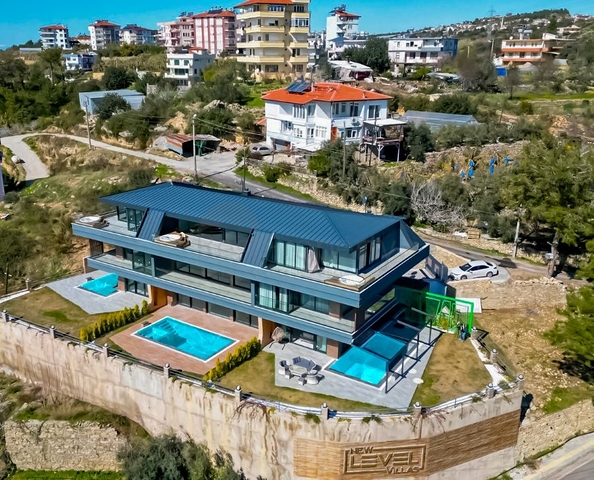 مجمع فيلا فاخرة مطلة على البحر في أفسلار