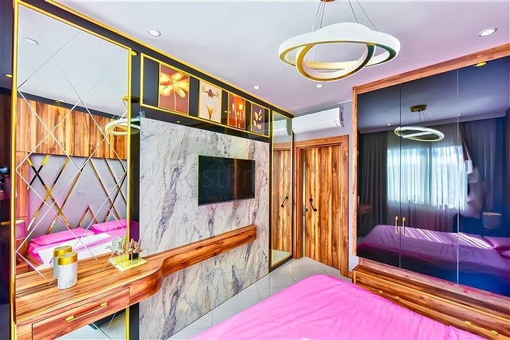 شقة 1+1 في واحدة من أفضل المجمعات في منطقة محمودلار