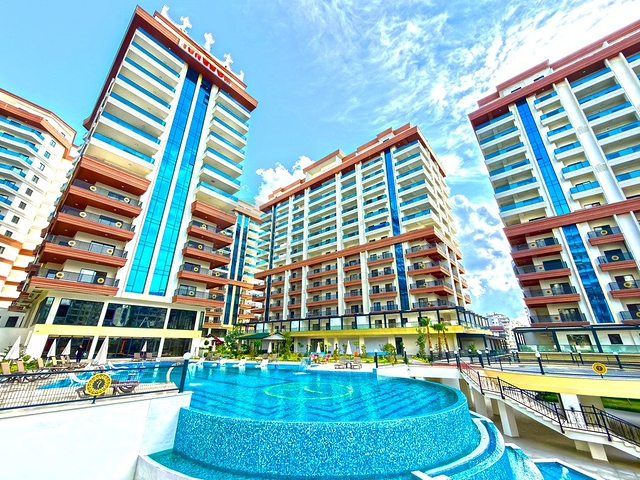 شقة 2+1 في مجمع مع بنية تحتية متطورة في منطقة محمودلار