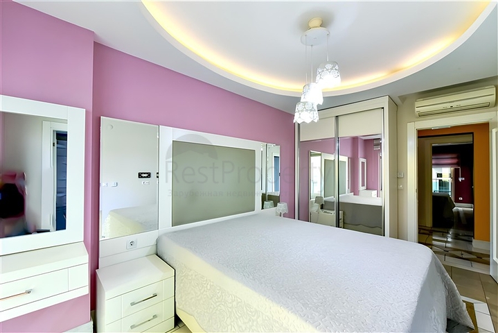 قريبة من شاطئ كليوباترا -دوبلكس 3 غرف وصالة -فاخرة -في مركز الانيا 