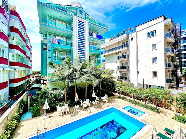 قريبة من شاطئ كليوباترا -دوبلكس 3 غرف وصالة -فاخرة -في مركز الانيا 