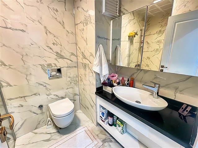 شقة 1+1 في منطقة محمودلار 