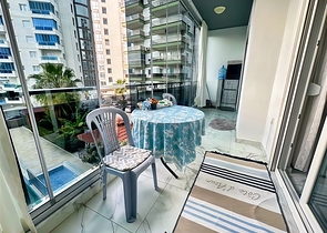 شقة 1+1 في منطقة محمودلار 