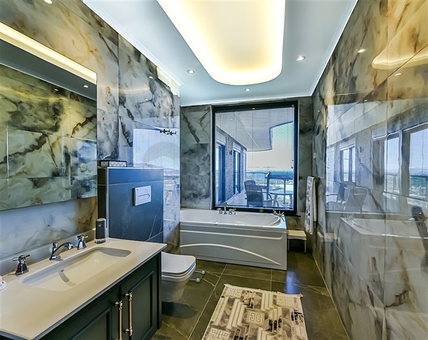 فيلا 6+1 مطلة على البحر في منطقة كارجيجاك 