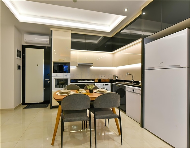 شقة فسيحة 1 + 1 في مجمع جديد في منطقة محمودلار