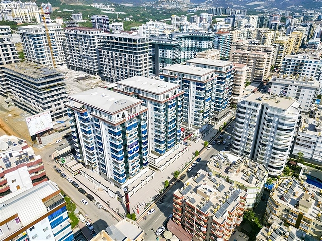 شقة فسيحة 1 + 1 في مجمع جديد في منطقة محمودلار