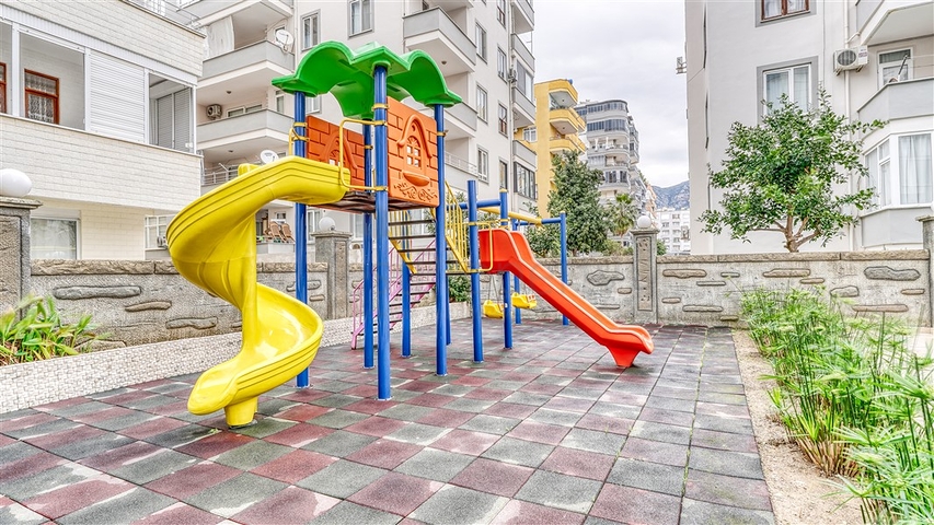 بنتهاوس واسع 3 + 1 في محمودلار